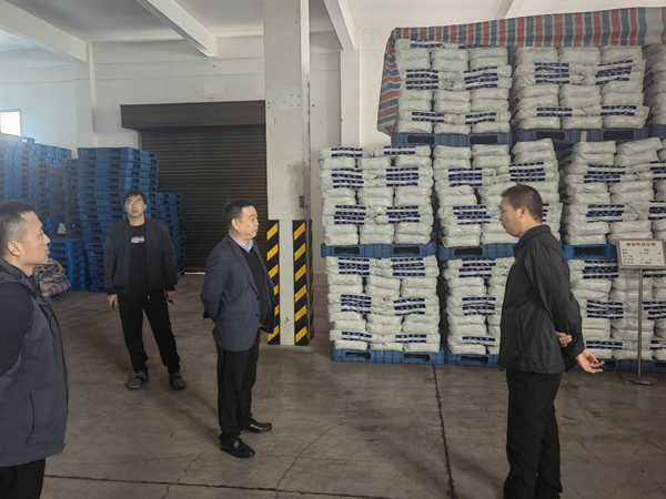 楊軍一行到恩施分公司檢查指導(dǎo)安全生產(chǎn)工作_副本.png